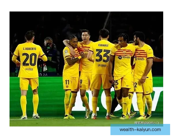 拉菲尼亚打破最年轻纪录，状态回暖迎来辉煌新篇章