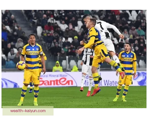 帕尔马中场亮眼表现助球队稳步前行，战术组织力全面提升